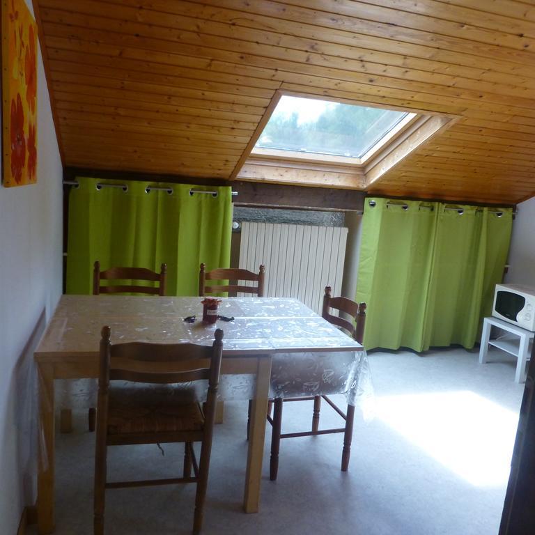 L'Echappee Verte - Gite Equestre 5 Pers Soucht Quarto foto